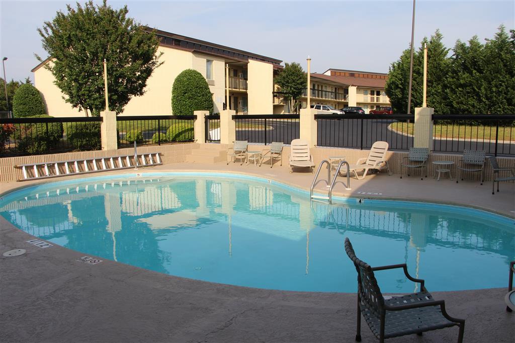 Red Roof Inn & Suites Monroe, Nc Удобства фото